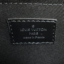 将图像加载到图库查看器中，LOUIS VUITTON Steamer Messenger NoirM45585 Monogram Eclipse
