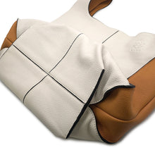 将图像加载到图库查看器中，LOEWE 2WAYBag Ivory/Brown321.12BT22 Leather
