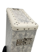 Load image into Gallery viewer, GOYARD Minodiere WhiteMINA08PMLTY50CL50P PVC Leather
