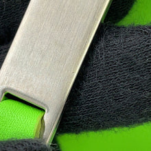 将图像加载到图库查看器中，Ferragamo Logo Clutch Bag Light Green241390 Leather
