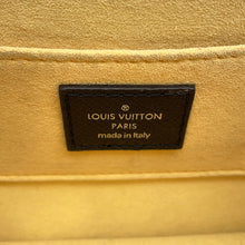 将图像加载到图库查看器中，LOUIS VUITTON Dauphine MulticolorM55454 Monogram LV pop Size MINI
