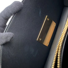 Load image into Gallery viewer, Ferragamo Gancini 2WAY Shoulder Bag Black/Multicolor21G008 Leather
