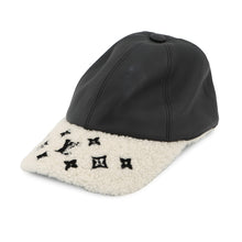 Load image into Gallery viewer, LOUIS VUITTON Sharing Cap Size M NoirM00493 Outer: 100% Lamb Leather, Partially: 77% Polyurethane, 23% Polyurethane
