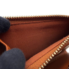 Load image into Gallery viewer, CHANEL Matelasse Small Wallet BrownAP3388 Caviar Leather
