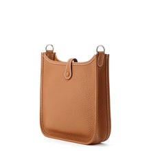 Load image into Gallery viewer, HERMES Evelyne Long Gold Taurillon Clemence Size TPM
