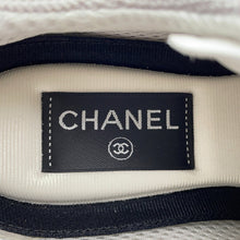 将图像加载到图库查看器中，CHANEL CC Logo Low Cut Sneakers Pink/Gray/BlackG46872 Suede Mix Fiber Size 36
