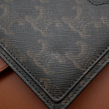 Load image into Gallery viewer, CELINE Triomphe Travel Kit Tan4M3262AKL.04LU TriompheCanvas Leather
