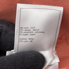 将图像加载到图库查看器中，CHANEL Collarless Jacket Size 40 OrangeP77694 Wool 58% Alpaca 23% Polyamide 13% Paper 6%
