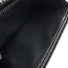 Load image into Gallery viewer, LOUIS VUITTON Zippy wallet Vertical NoirM69047 Taurillon Leather

