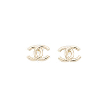 将图像加载到图库查看器中，CHANEL CC Logo EarringsABF155 Metal
