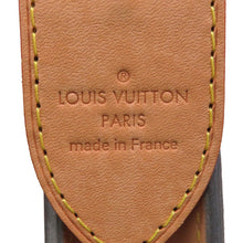 Load image into Gallery viewer, LOUIS VUITTON Trunk/Pochette Silver/GrayM80807 Monogram・Mirror
