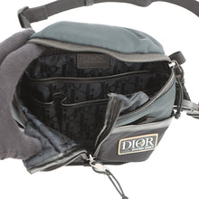 Load image into Gallery viewer, Dior Mystery Ranch collaboration belt bag Black1MIBO039MRN Nylon
