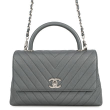 将图像加载到图库查看器中，CHANEL Coco Handle Chevron MetalicGrayA92991 Caviar Leather
