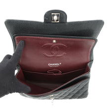 Load image into Gallery viewer, CHANEL Matelasse W Flap ChainShoulder Bag BlackA01112 Caviar Leather Size 25
