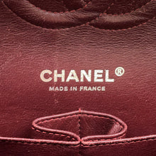 Load image into Gallery viewer, CHANEL Matelasse W Flap ChainShoulder Bag BlackA01112 Caviar Leather Size 25
