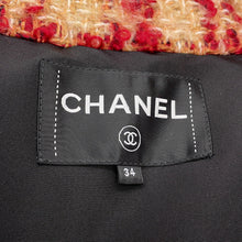 Load image into Gallery viewer, CHANEL Tweed CC Logo Down Vest Size 34 Red/BeigeP77367 Mohair43% Wool41% Polyester9% Nylon5% Linen2%
