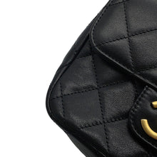 Load image into Gallery viewer, CHANEL Matelasse ChainShoulder Bag BlackAS3950 Lambskin
