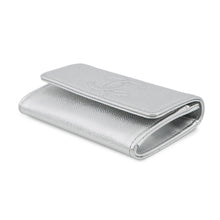 将图像加载到图库查看器中，CHANEL CC Logo Flap Card Case SilverAP4705 Caviar Leather
