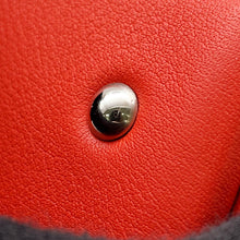 Load image into Gallery viewer, HERMES Plume Capucines Swift Leather Size Mini
