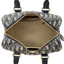 Load image into Gallery viewer, Dior Groove25 Oblique Jacquard Bag Navy/BeigeM1365UTZQ Canvas Leather Size Medium
