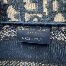 将图像加载到图库查看器中，Dior Book Tote Oblique Embroidery Navy/BeigeS5573CRIW Canvas Size Mini
