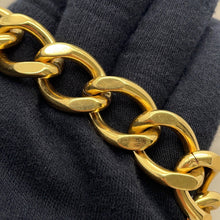 Load image into Gallery viewer, CELINE Matelasse Mono Chrome Chainshoulder Bag Beige111273EPZ Leather
