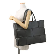 Load image into Gallery viewer, Bottega Veneta Maxi INTRECCIATO The Arcotote Gray608608 Leather Size Large
