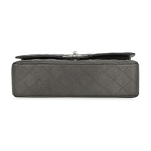 将图像加载到图库查看器中，CHANEL Matelasse Chain Shoulder Bag MetalicSilverA01112 Lambskin Size 25
