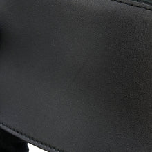 将图像加载到图库查看器中，BURBERRY Shield ChainShoulder Bag Black8079856 Leather Size micro
