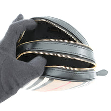 将图像加载到图库查看器中，BURBERRY Icon Stripe Louise Bag Beige/Black/White8051846 PVC
