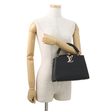 将图像加载到图库查看器中，LOUIS VUITTON Capucines NoirM21641 Taurillon Leather Size BB
