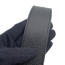 将图像加载到图库查看器中，LOUIS VUITTON Capucines NoirM21641 Taurillon Leather Size BB

