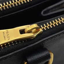 将图像加载到图库查看器中，PRADA Saffiano Leather Galleria 2-way Bag Black1BH907 Leather
