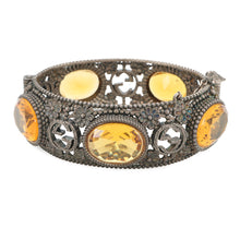 Load image into Gallery viewer, GUCCI Interlocking G Flower Bangle Size 17 Silver/Yellow SV925
