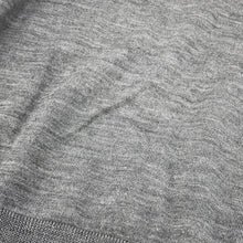 Load image into Gallery viewer, HERMES Jungle Love Short Sleeve Knit Size 38 Gray/White Cashmere46% Silk46% Nylon8%
