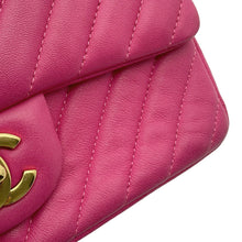 Load image into Gallery viewer, CHANEL V Stitch ChainShoulder Bag PinkA69900 Lambskin
