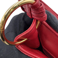 将图像加载到图库查看器中，LOEWE Anagram Handbag Red Leather
