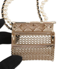 Load image into Gallery viewer, CHANEL Matelasse motif Chain Necklace GoldAB6135 Pearl Metal Leather

