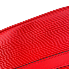 Load image into Gallery viewer, LOUIS VUITTON Danube Red/NoirM53417 Epi Leather Supreme Size PM

