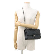 Load image into Gallery viewer, CHANEL Matelasse W Flap ChainShoulder Bag BlackA01112 Caviar Leather Size 25
