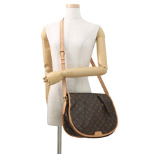 Load image into Gallery viewer, LOUIS VUITTON Menilmontant BrownM40473 Monogram Size MM
