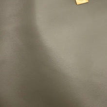 Load image into Gallery viewer, CELINE teen bucket 16 Green195573CR8 Leather
