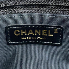 Load image into Gallery viewer, CHANEL Matelasse Diakoko 2-way Bag Black/WhiteAS3004 Canvas Size 20
