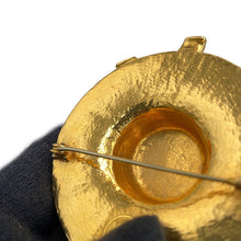 Load image into Gallery viewer, CHANEL Straw Hat Motif Brooch Metal
