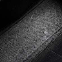 Load image into Gallery viewer, HERMES Kelly Retourne Black Togo Leather Size 28
