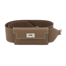 Load image into Gallery viewer, HERMES Bandouliere Kelly Pocket Etoupe Swift Leather Epsom

