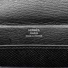 Load image into Gallery viewer, HERMES Kelly Multi Pocket To-Go Black Epsom
