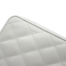 将图像加载到图库查看器中，CHANEL Cambon Line Zip Around Long Cloth White/Black/PinkA26710 Calf Leather
