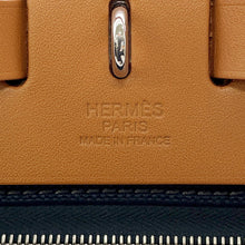 Load image into Gallery viewer, HERMES Herbag zip Navy/Natural Toile H Vache Hunter Leather Size PM
