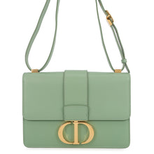Load image into Gallery viewer, Dior 30 Montaigne Montaigne Shoulder Bag GreenM9203UMOS Box Calf LeatherLeather
